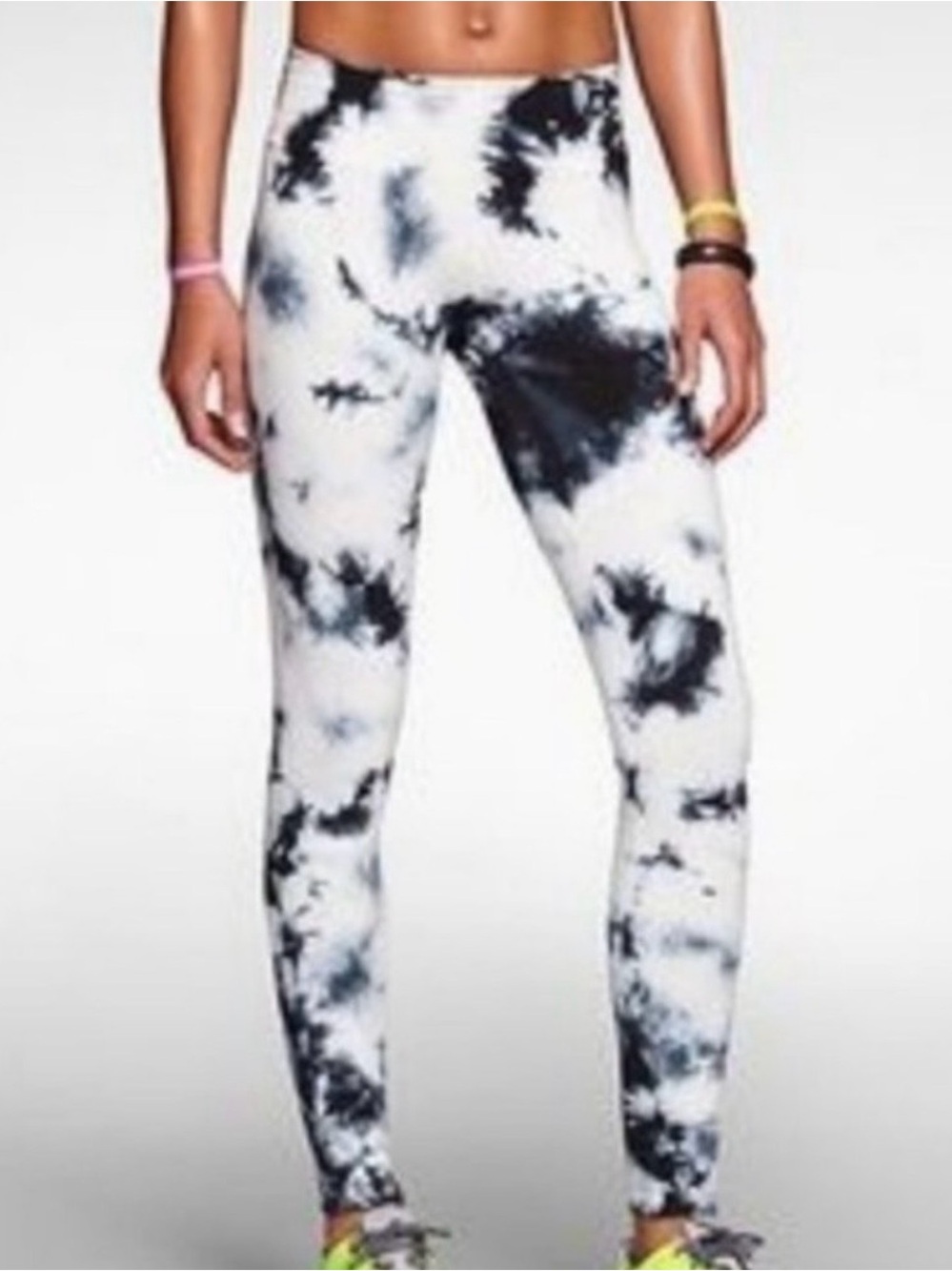Nike Legend 2.0 Marble Tie-Dye Leggings Size M